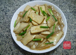 香干炒平菇的做法图解13