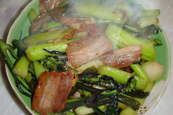 腊肉炒菜薹