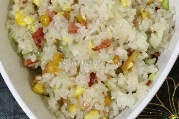 爱心蛋炒饭