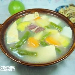 火腿砂锅杂菜的做法[图]