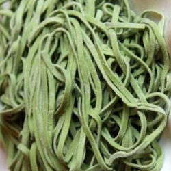 菠菜手擀面的做法[图]