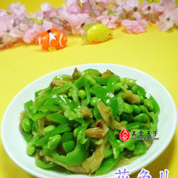 青椒榨菜炒毛豆的做法[图]