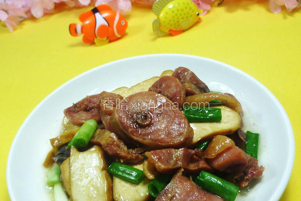 香干炒腊鸡腿