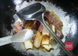 香干炒腊鸡腿的做法图解9