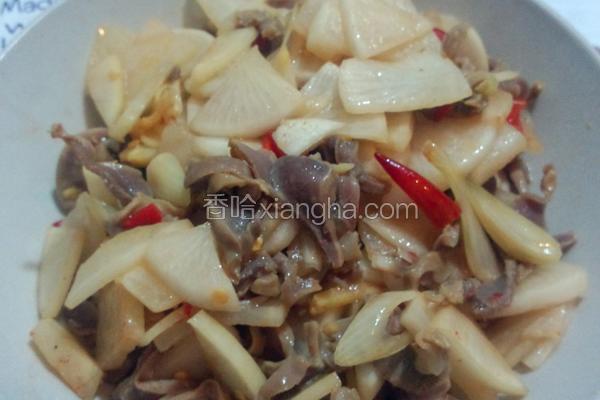 酸萝卜炒鸡胗
