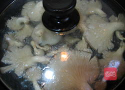 香煎平菇的做法图解3
