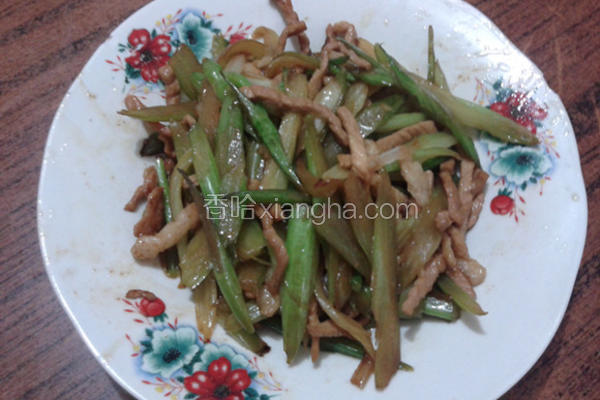 肉丝炒芹菜