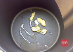 鲜鲍鱼焖鸡的做法图解3