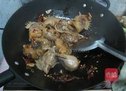 香辣酱鸡头的做法图解6