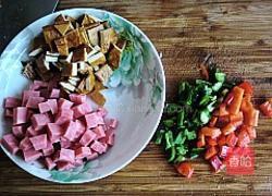炝辣藕丁的做法图解3