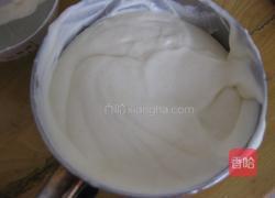 黄桃慕斯蛋糕的做法图解8