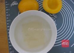 黄桃慕斯蛋糕的做法图解13