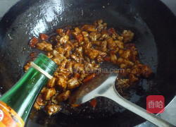 酱爆桃仁鸡丁的做法图解13