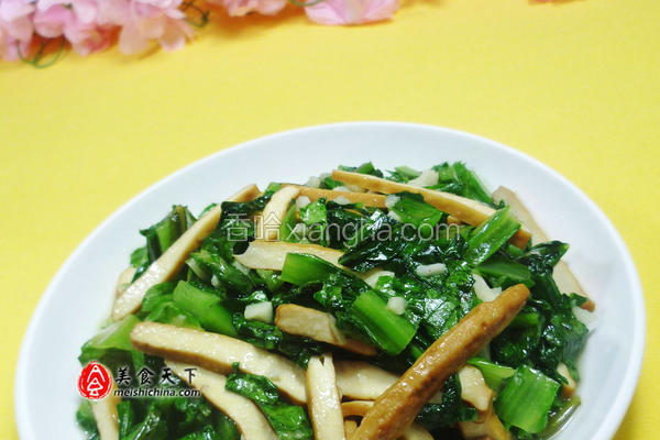 香干炒油麦菜