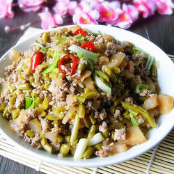 酸豇豆炒肉糜的做法[图]