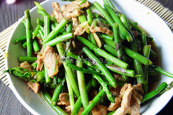 龙须炒肉片