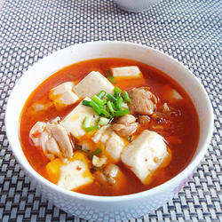 麻辣鸡腿豆腐的做法[图]