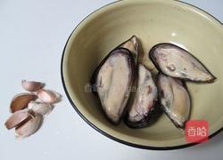 蒜蓉蒸贻贝的做法图解1