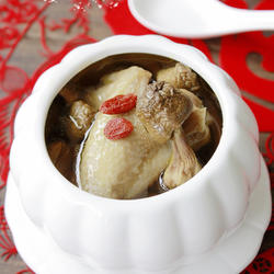 松茸炖鸡的做法[图]