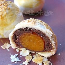 豆沙蛋黄酥的做法[图]