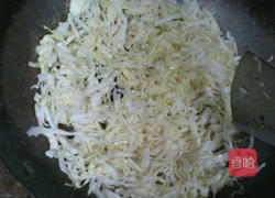 炝炒包菜丝的做法图解4