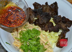 腐竹木耳拌包菜的做法图解6