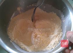 小猪糯香窝窝头的做法图解2