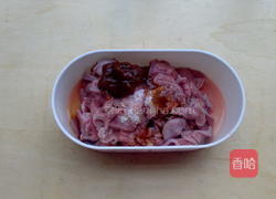 黑椒猪舌炒茭白的做法图解2