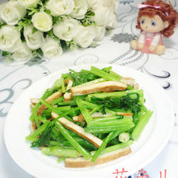 香干炒芹菜的做法[图]