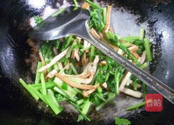 香干炒芹菜的做法图解9