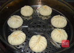 包菜胡萝卜酱肉包子的做法图解11