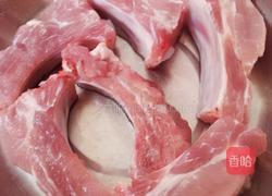 黄桃烤排骨的做法图解1