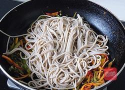 酸菜炒莜面的做法图解10