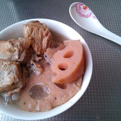 莲藕排骨汤的做法[图]