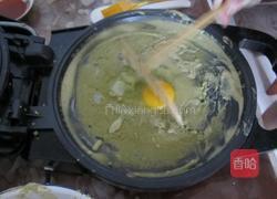 天津卫煎饼果子的做法图解4