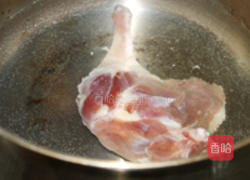 金针油菜鸭腿面的做法图解2