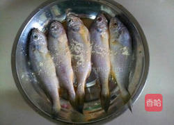 香煎梅鱼的做法图解2