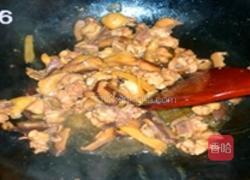 香菇焖土鸡的做法图解16