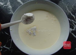 黄桃生日蛋糕的做法图解4