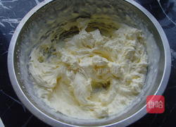 黄桃生日蛋糕的做法图解5