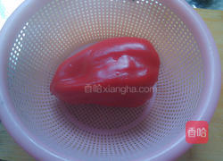 甜椒炒白菜的做法图解1