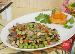 橄榄菜炒肉丁的做法图解6