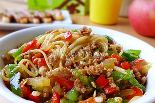 双椒肉沫拌面