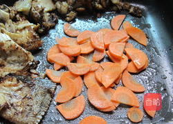 红萝卜烧的做法图解7