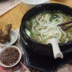 猪皮冻豆腐砂锅的做法[图]