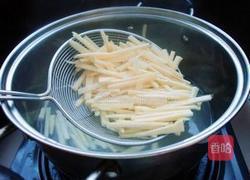 油鸡枞拌茭白的做法图解2