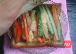 沙拉土司三明治的做法图解12