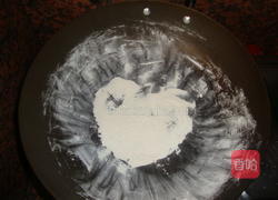 紫薯冰皮月饼的做法图解2