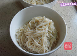 老坛酸菜牛肉面的做法图解5