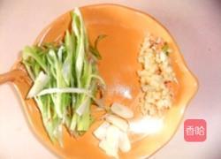 榨菜肉丝炒面的做法图解3